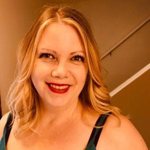 Meet your Posher, Shelley